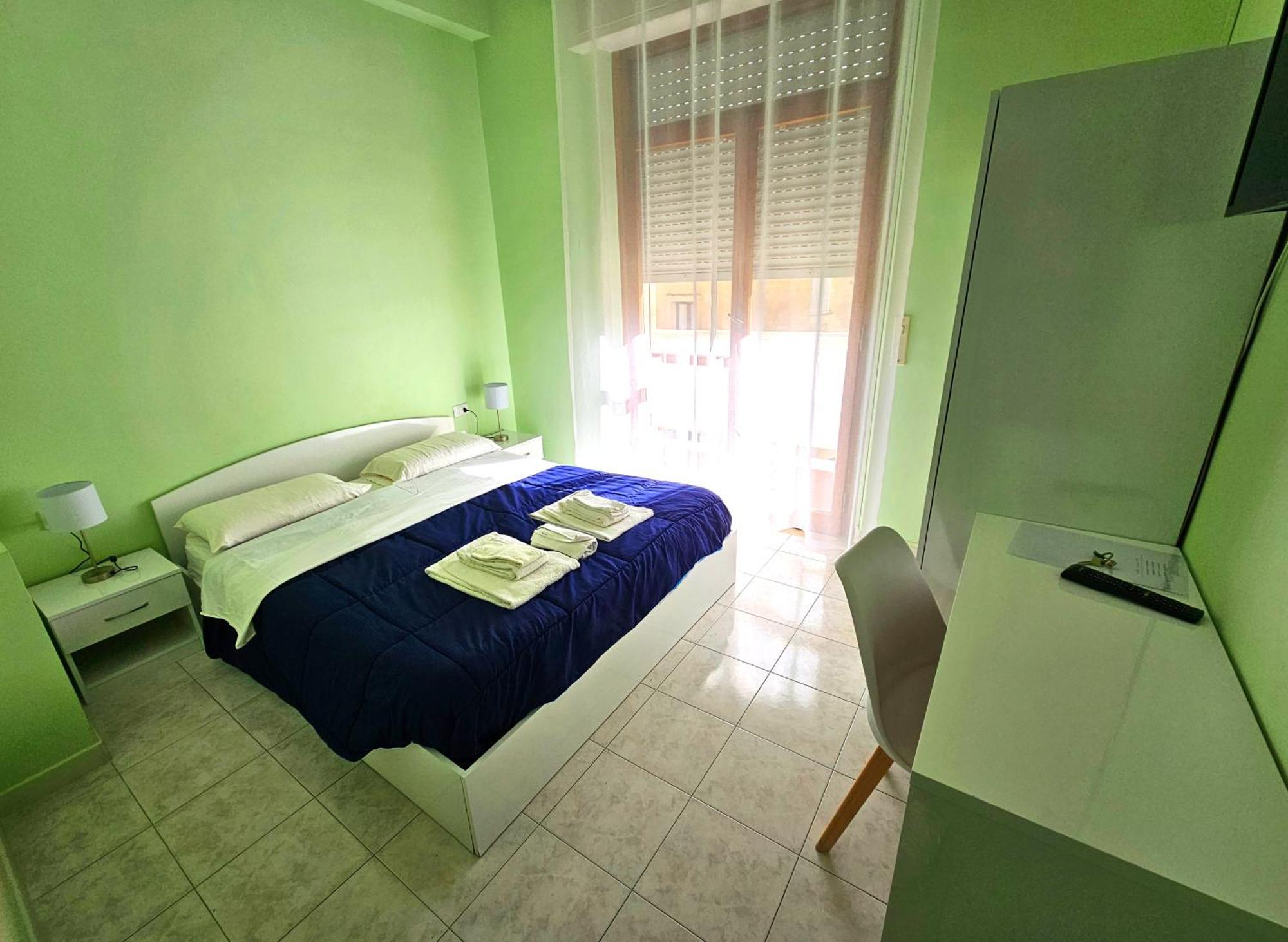 Mammasisi Rooms Лечче Экстерьер фото